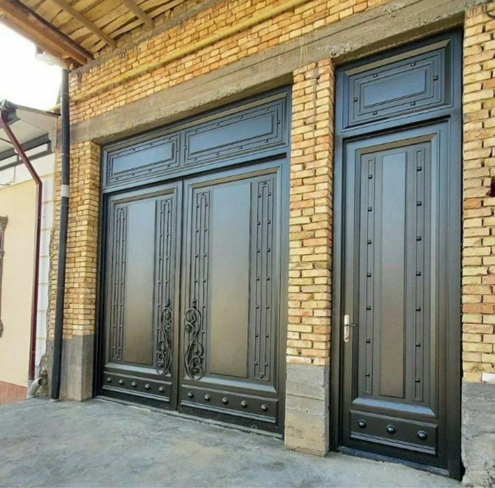 Металлический железный ворота Temir Darvoza naves