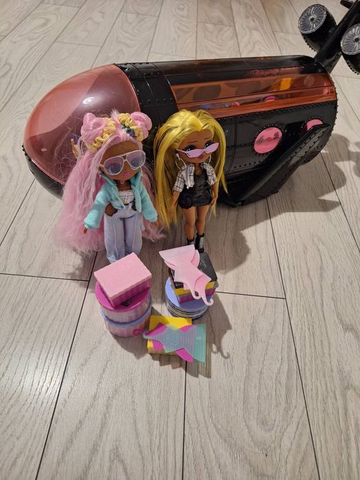 Avion + păpușă LOL