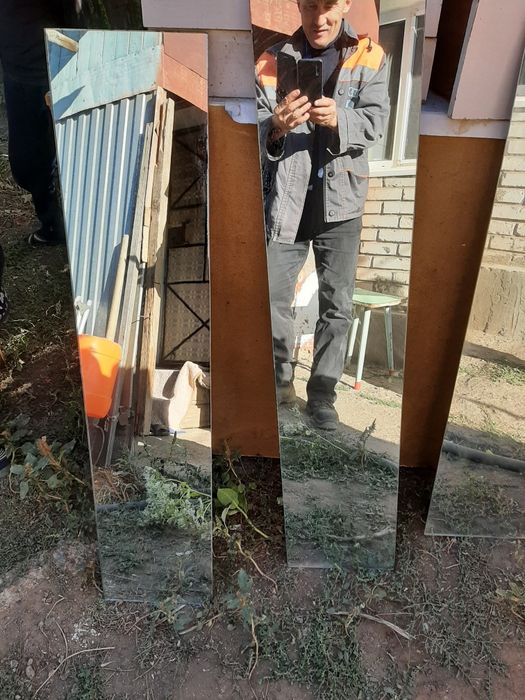 Продажа зеркал (больших и малых).