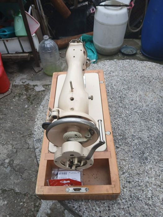 Шевна машина за сериозни може лек коментар