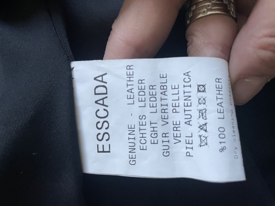 Кожено яке Esscada