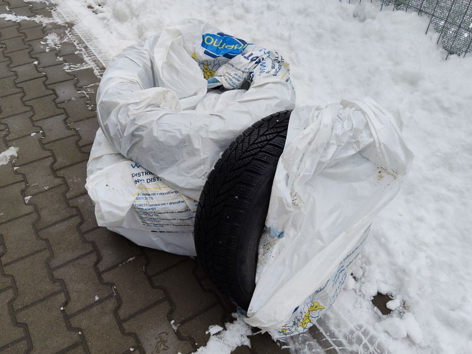 Set 4 anvelope iarnă Debica Frigo 2 – 185/65 R15