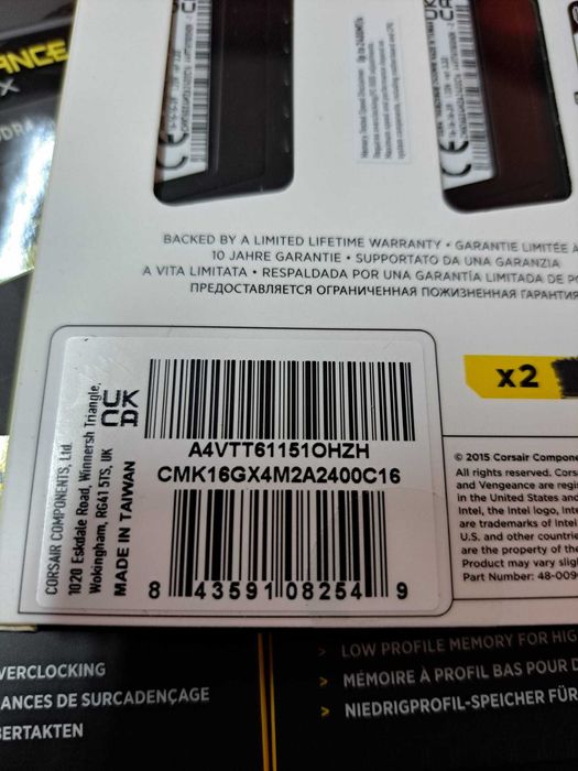 Kit RAM Corsair DDR4 16GB 2400MHz CL16 2X8GB Vengeance LPX