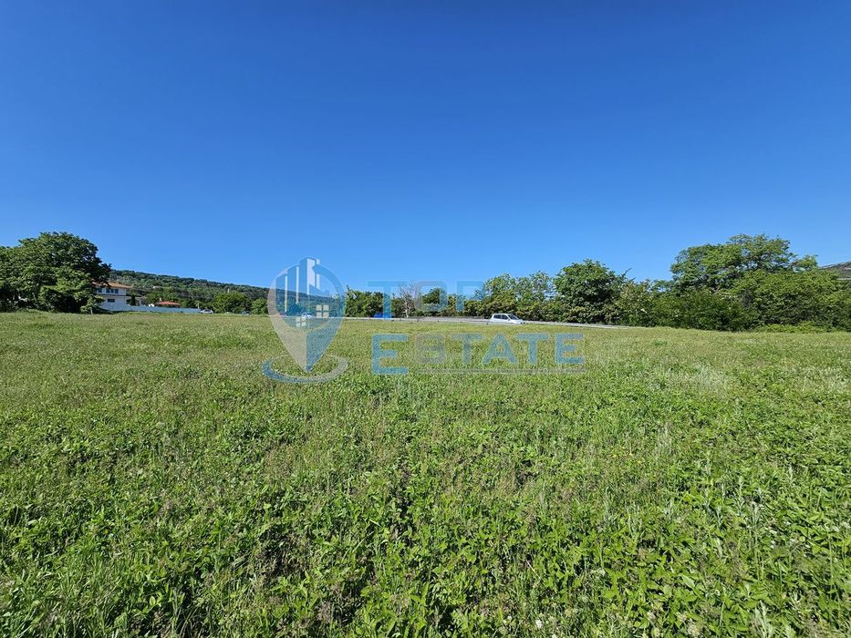 Продава се Парцел в Горна Оряховица - 4183 кв.м за 35 €/кв.м - Снимка #7