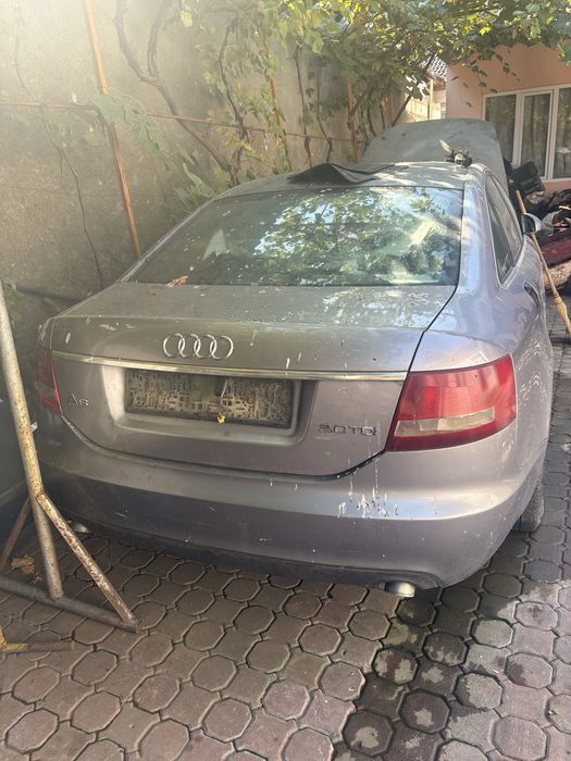 Vand sau schimb audi a6 c6 2.0 tdi 1000€ masina nu are acte