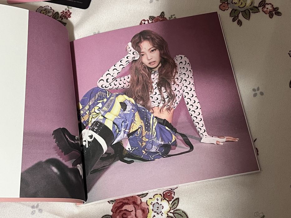 ДВА К-поп албума