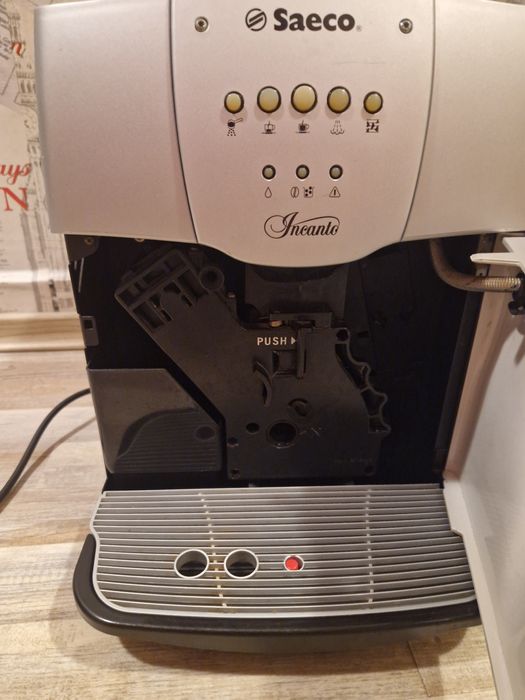 Кафе робот Saeco incanto на части