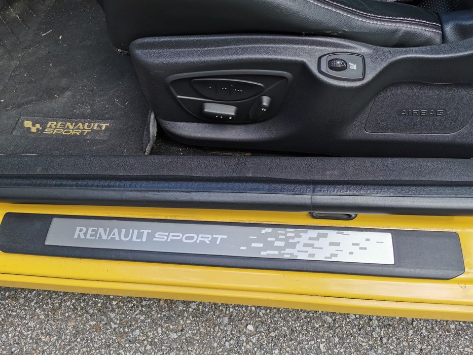 Renault megane 3 rs 250 stoc