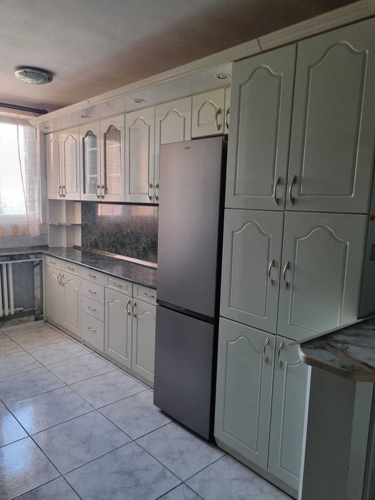 Apartament 3 camere de închiriat – Str. Sovata