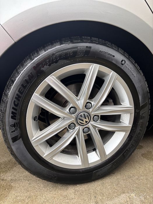 Jante  R16 originale vw golf +anvelope Michelin 205 55 16