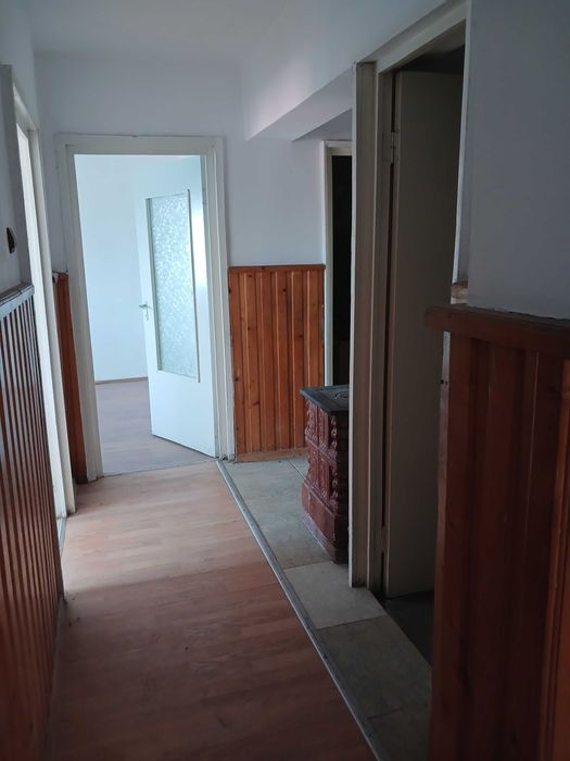 Vand apartament 3 camere