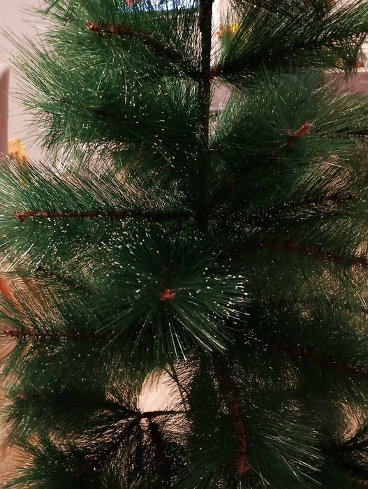 Изкуствена Коледна елха