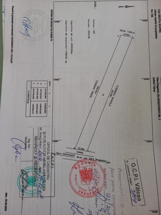 Vand teren intravilan Zlatarei (strada principala)