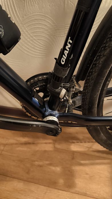 Велосипед Giant Roam