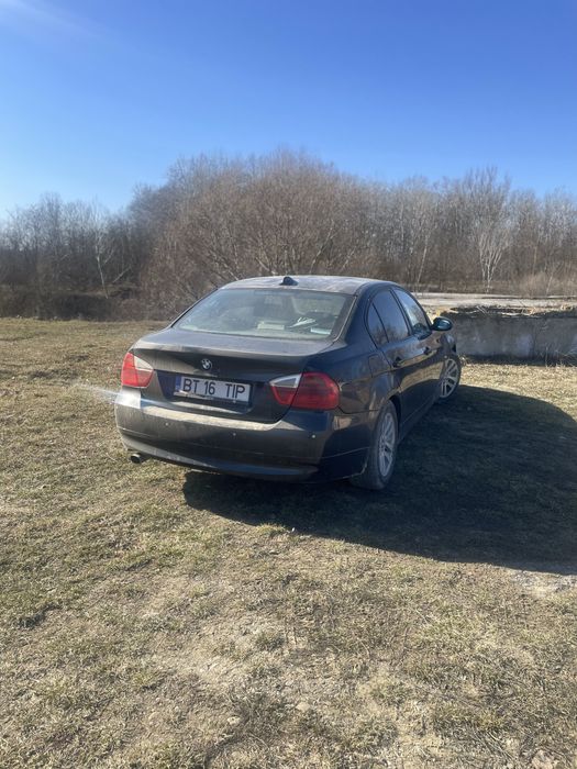 Vand sau schimb cu oi