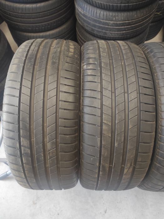 245/45/19 Bridgestone