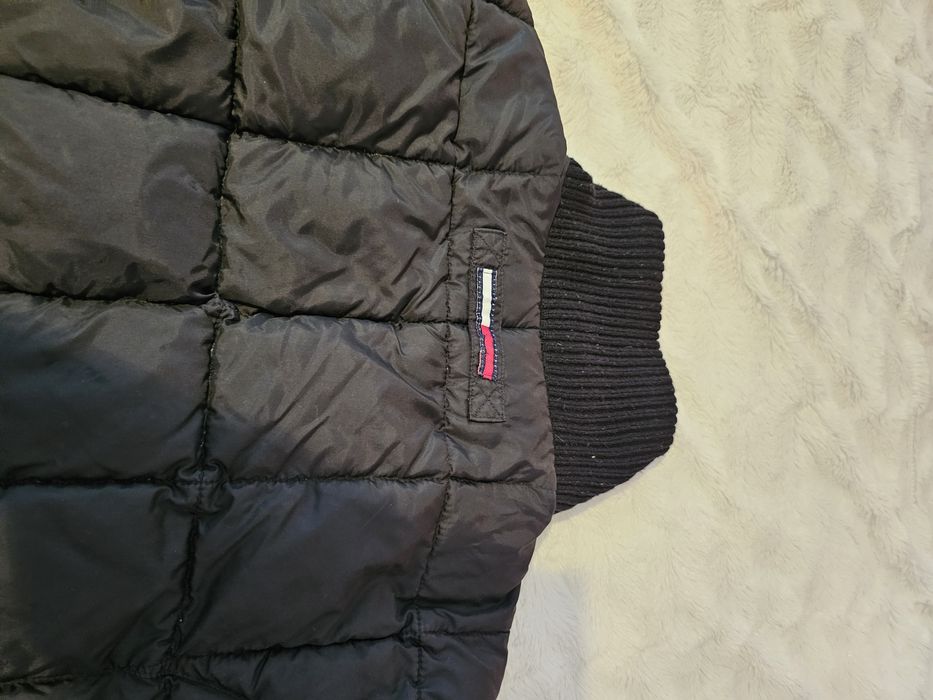 Дамско зимно яке на Tommi Hilfiger