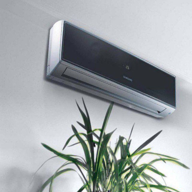 Ustanovka remont zapravka freon kondisaner.