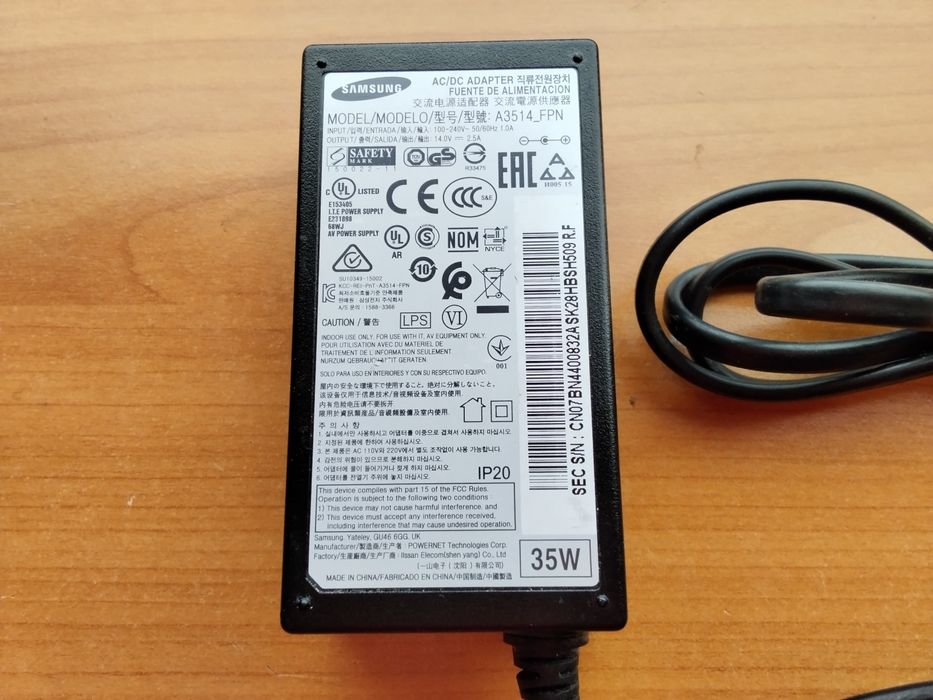 много ценно и оригинално захранване за монитори на Самсунг 14 волта