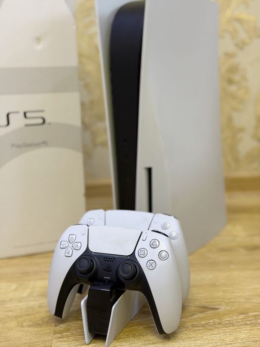 PlayStation 5 825Gb