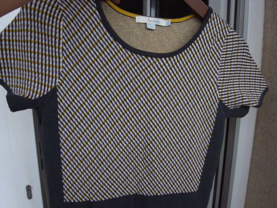 Продавам страхотна плетена рокля с марка Boden, размер 36