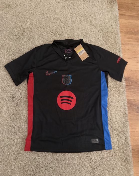 Tricou De Jong.