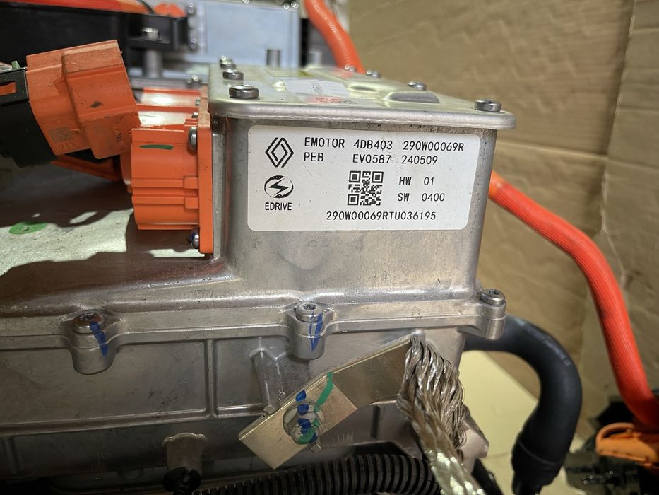 Motor complet electric Dacia Spring 2020-2025 facelift cod 4DB403