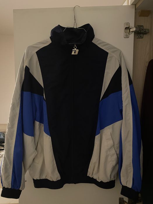 синьо тънко горнище