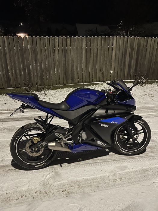 Yamaha yzf r125.