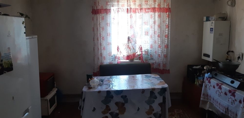 Продам часть дома барачного типа