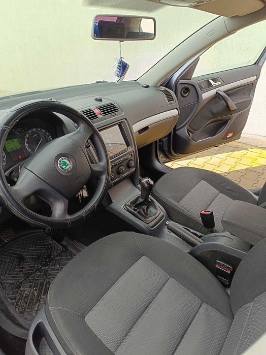 Skoda Octavia 2 benzină+GPL