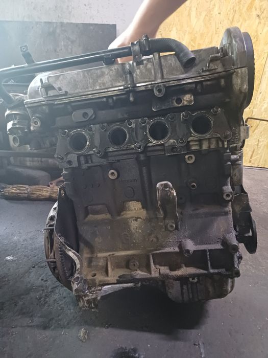 Матор 1.8 20 клапан Ауди