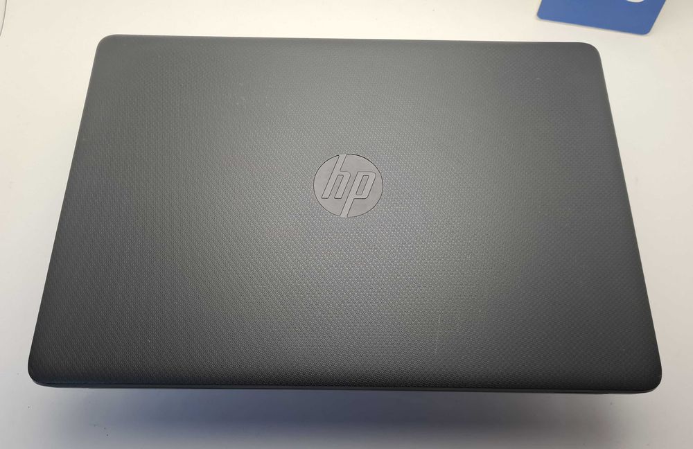 HP 15S-FQ2004NU  Ryzen 7 4700U/8GB/256SSD/FHD