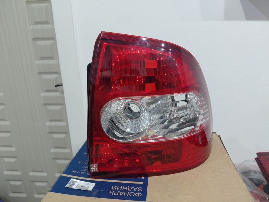 Фара левая правая приора задний