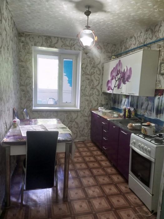 Продам квартиру в бурлине