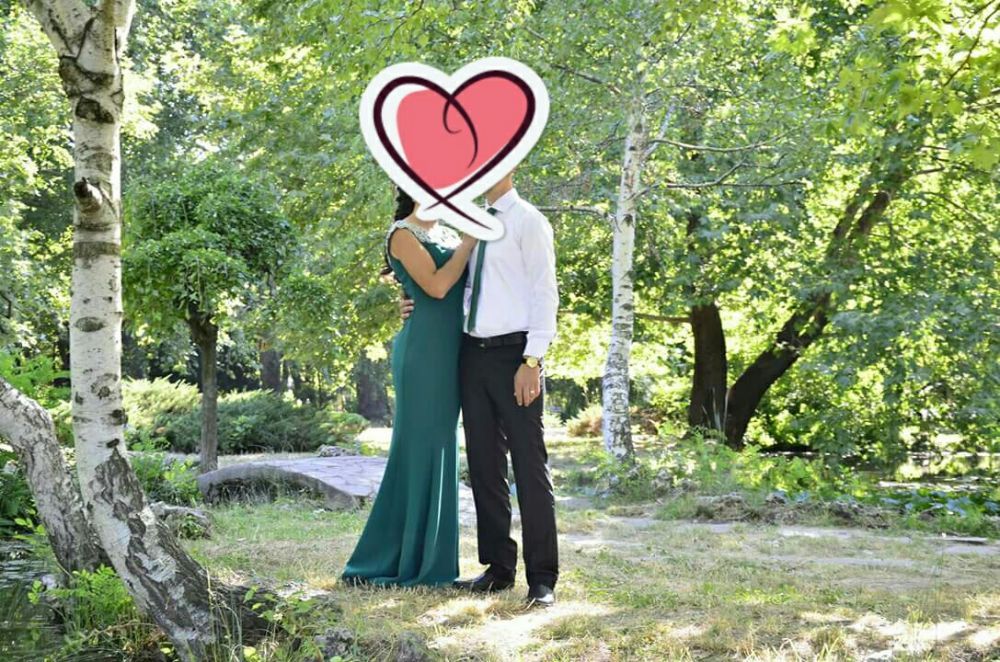 Официална рокля...