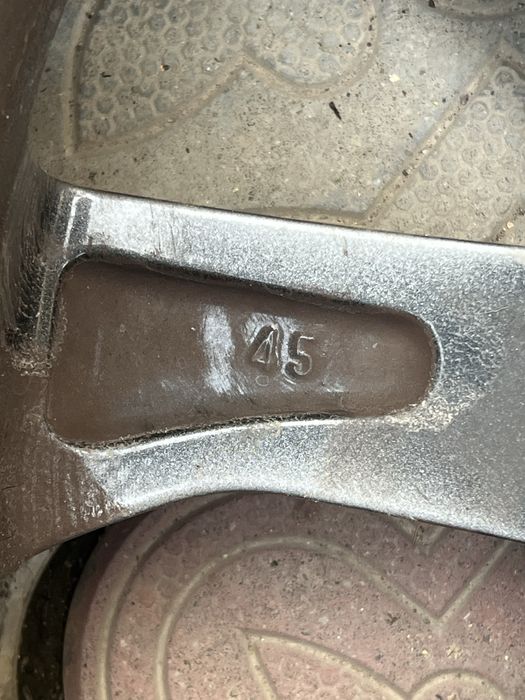 Диск от таета камри