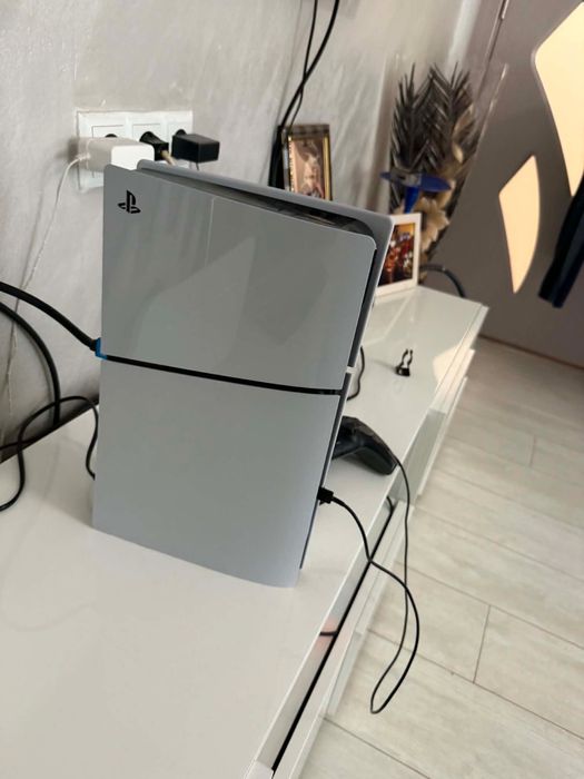 PlayStation 5 slim Disc edition