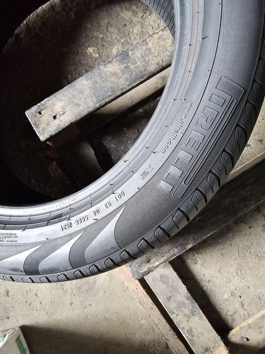2 anvelope vara 235 55 19 Pirelli 7.4mm 2021