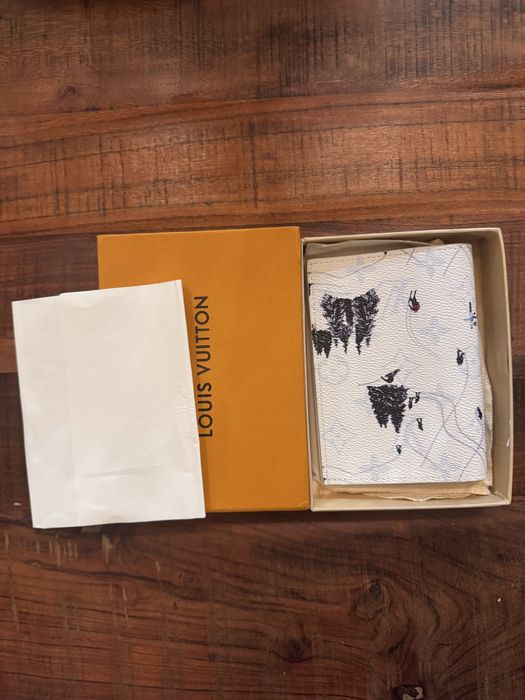 Portofel Louis Vuitton Editie Limitata