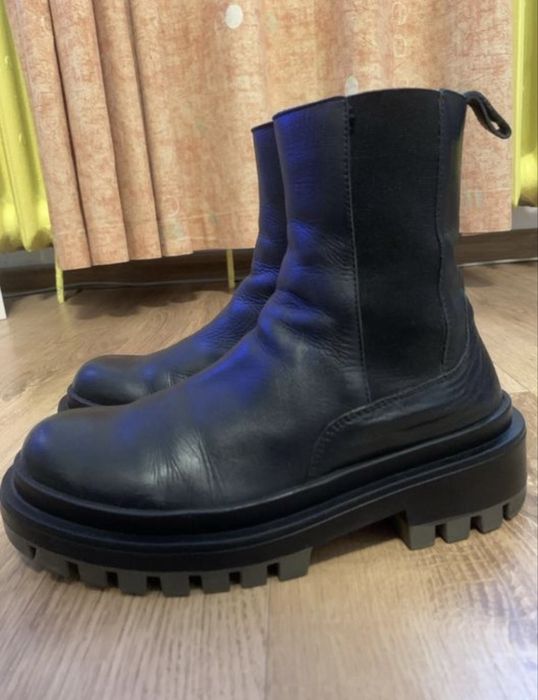 Ghete de dama Zara din piele naturala, masura 37, cizme