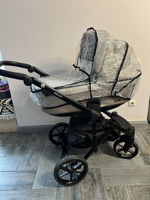 Коляска Adamex Emilio 2 в 1