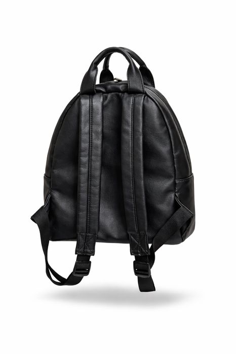 Продам черный рюкзак