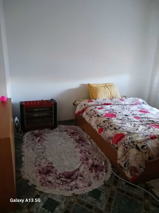 Продава се Двустаен апартамент в Ямбол, Георги Бенковски - 62 кв.м за 594 €/кв.м - Снимка #1