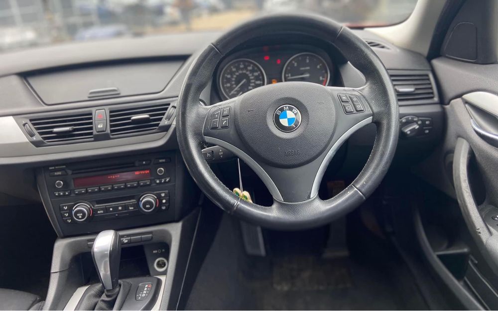 Dezmembrez BMW X1 E84 X-drive 2010 2.0d automat N47 ,Recaro Panoramic