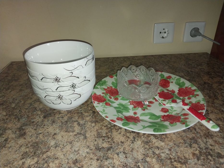 Продам посуду от сервиза