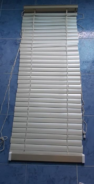 чисто нови алуминиеви щори