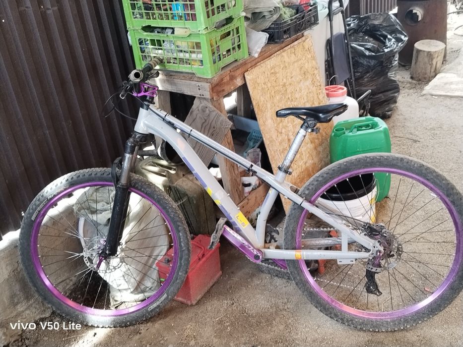 IIEREK I5 dirt bike