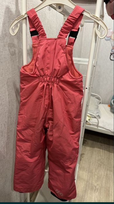 Куртка+штаны для девочки 104 см