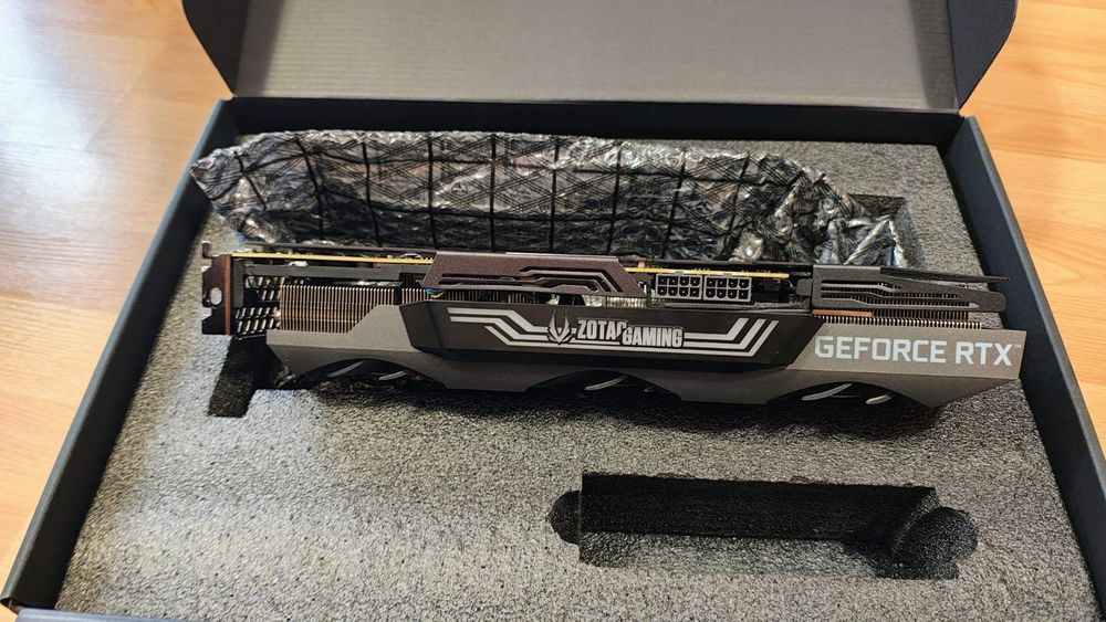 Rtx 3080 Zotac  Trinity OC edition